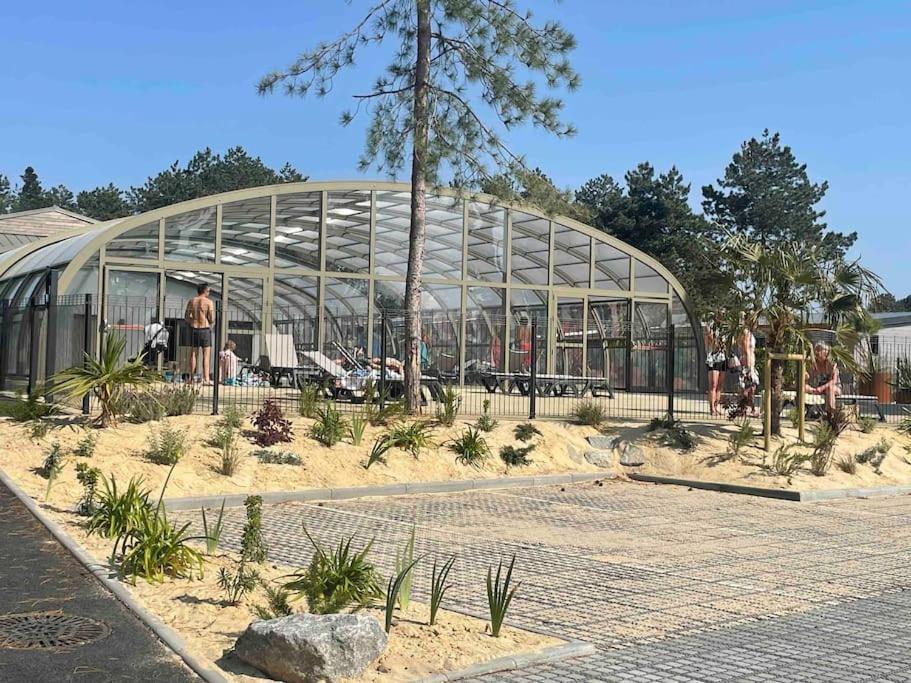 Cottage Dans Parc Residentiel De Loisirs, Piscine, 150M De La Mer ジュルヴィル・レ・パン エクステリア 写真