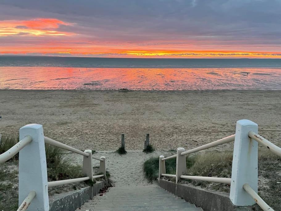 Cottage Dans Parc Residentiel De Loisirs, Piscine, 150M De La Mer ジュルヴィル・レ・パン エクステリア 写真